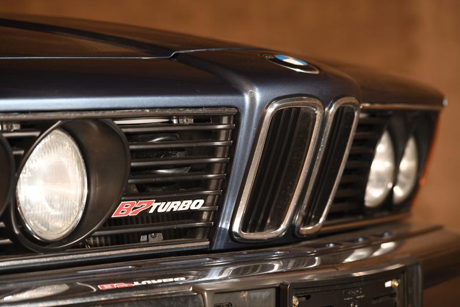 Детали экстерьера Alpina B7 Turbo Coupe/1 (E24) 1984 года  (фото 11 из 16)